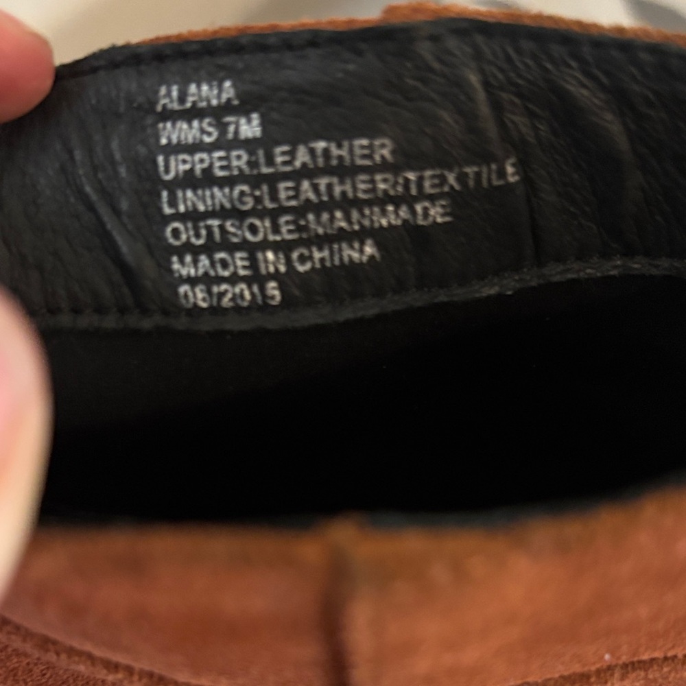 Reaction Kenneth Cole Tan Suede Fringe Booties - Picture 5 of 5